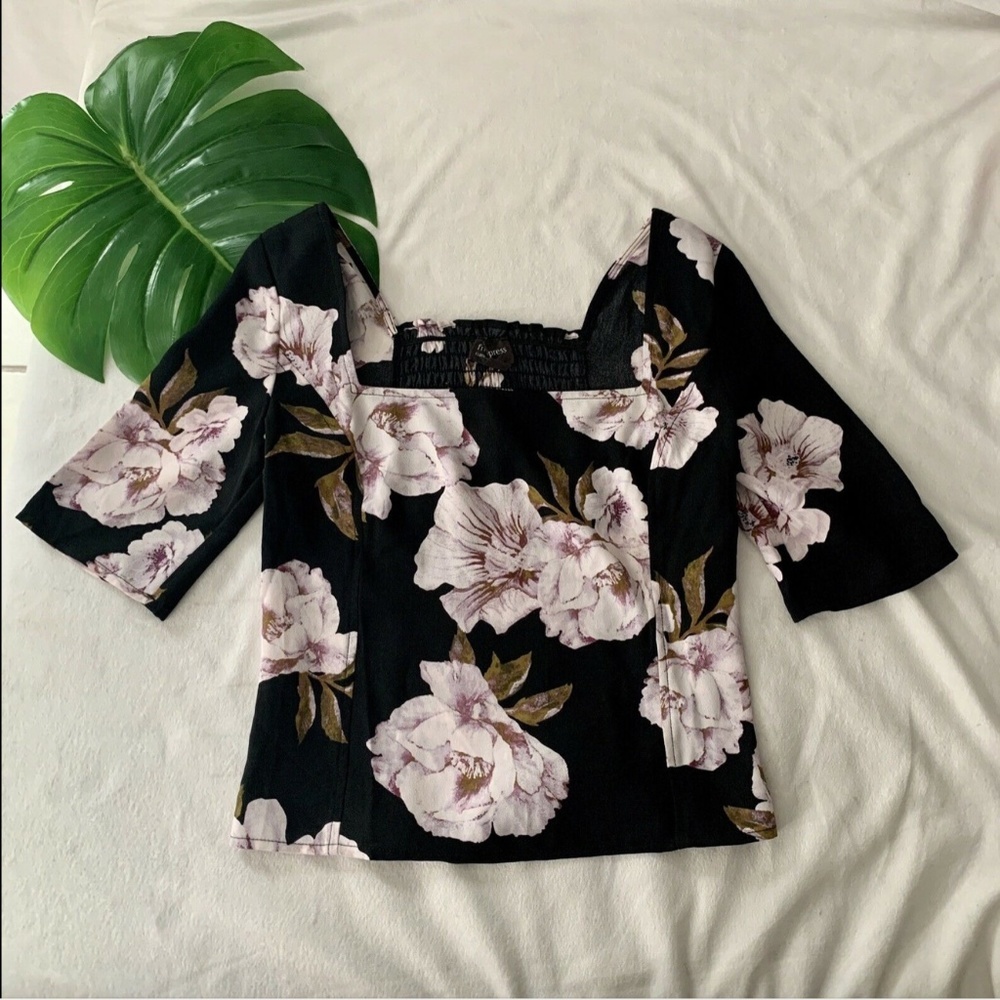 NWT $35 Free Press Floral‎ Square Neck Smocked Crop Blouse [ SZ Small ]
